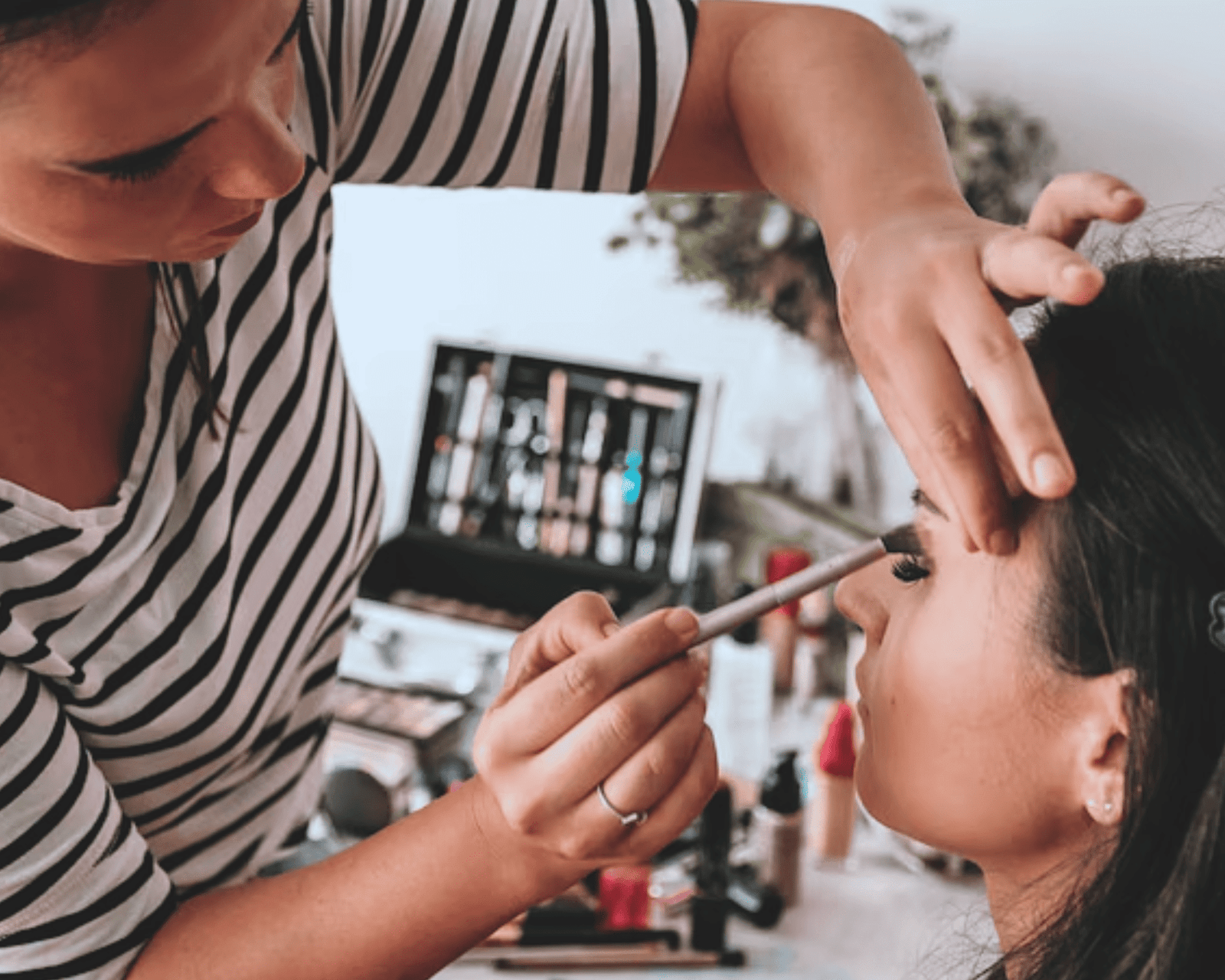clase-maquillaje-modelo
