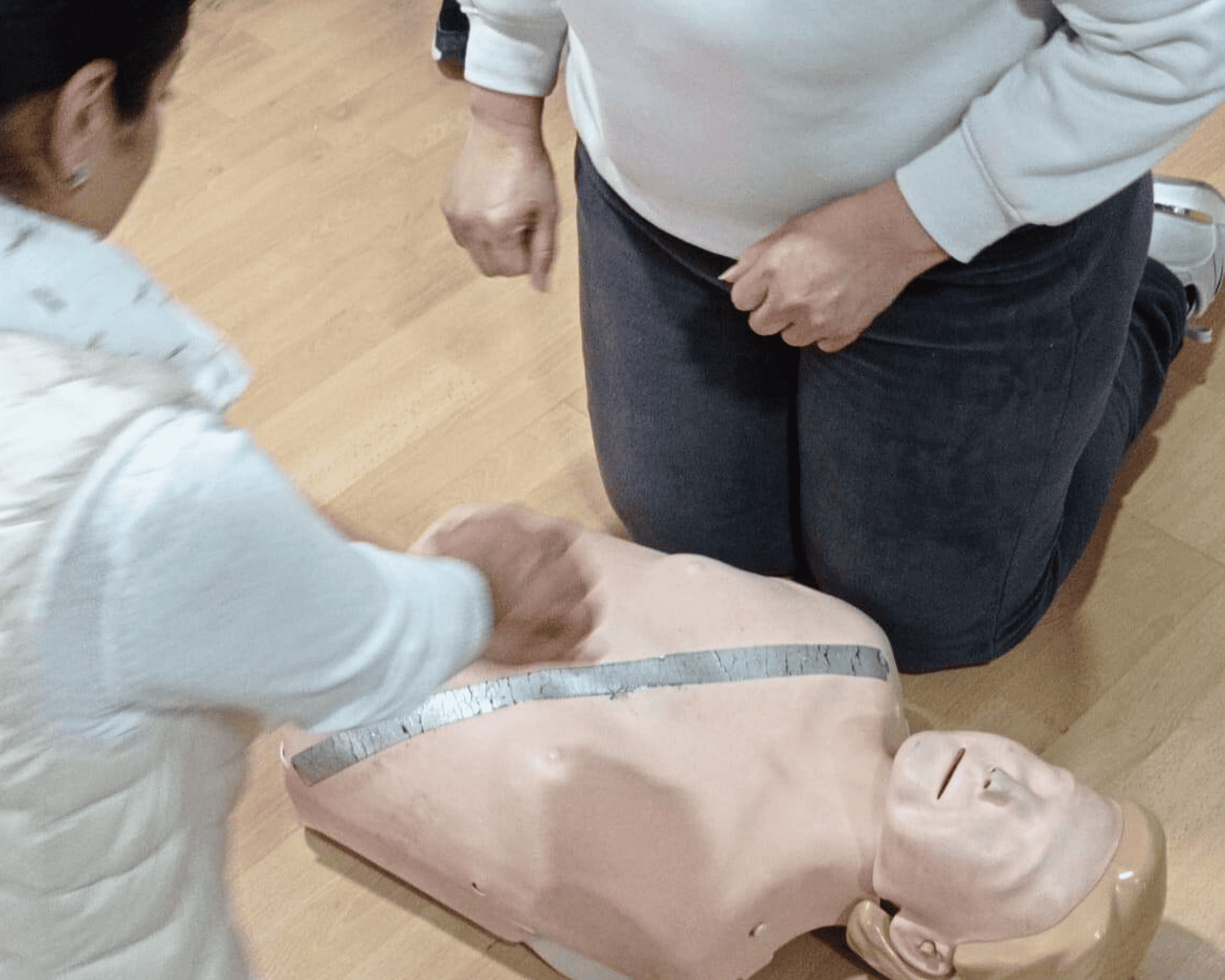 clase-primeros auxilios-rcp